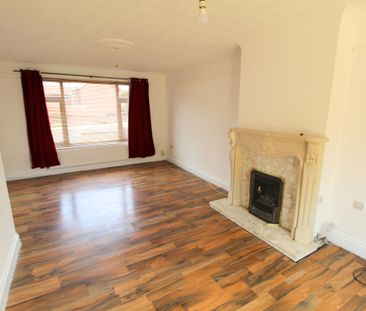 3 Bed Terraced House To Rent - Photo 2