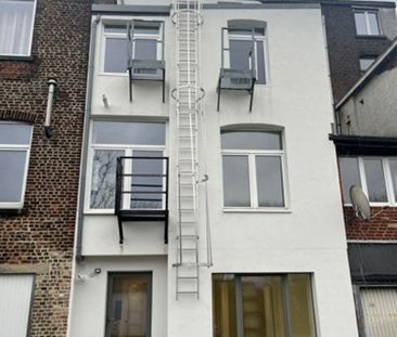 Appartement te huur - Photo 1