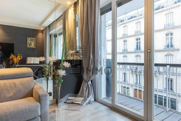 Tout savoir sur cet appartement dans le quartier Triangle d'Or, à Paris 8ème - Photo 1