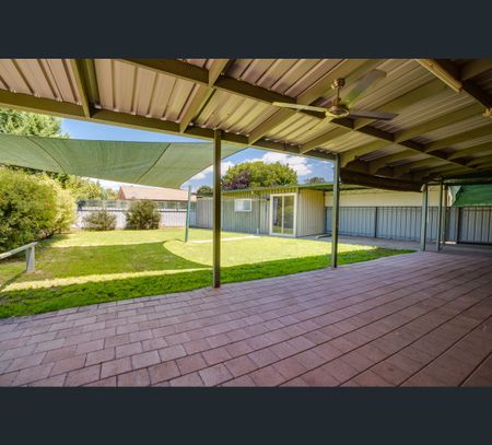 47 ANDERSON STREET, Wodonga, Vic 3690 - Photo 5