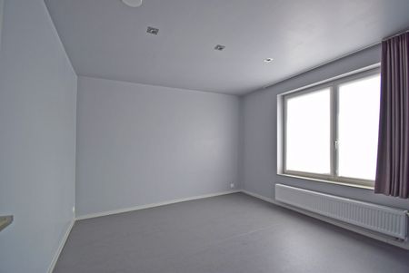 VERNIEUWD APPARTEMENT RAND CENTRUM - Foto 2