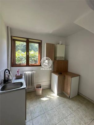 Apartament 1 camera de inchiriat, bloc tip vila, Strada Sfantul Andrei - CENTRU - Photo 1