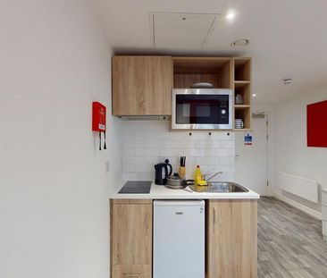 Studio to rent - Photo 5