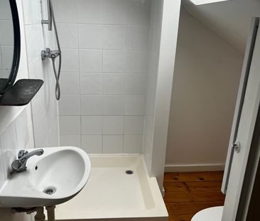 Studio Flat, Victoria Terrace, N4 - Photo 2