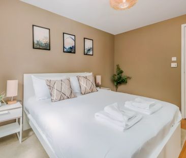Two Bed - Photo 4