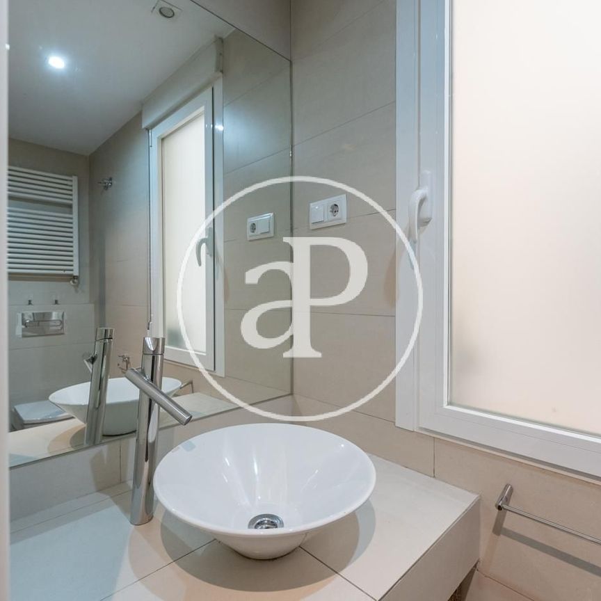 Apartment for rent on Monte Esquinza Street - Foto 1