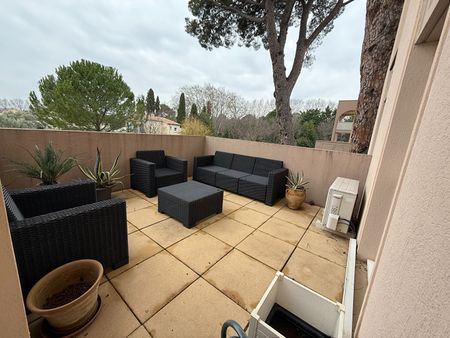 Location appartement 4 pièces, 101.68m², Nîmes - Photo 4