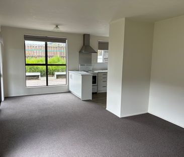 2a Portal Crescent - Photo 1