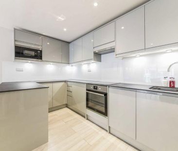 2 bedroom flat to rent - Photo 6