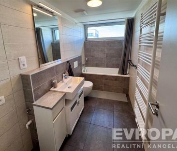 Pronájem bytu 2+kk 55 m2 - Фото 4