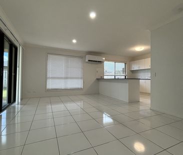 52 Whitehaven Drive, 4740, Blacks Beach - Photo 2