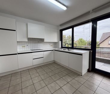 Appartement met 2 slaapkamers en terras - Photo 5