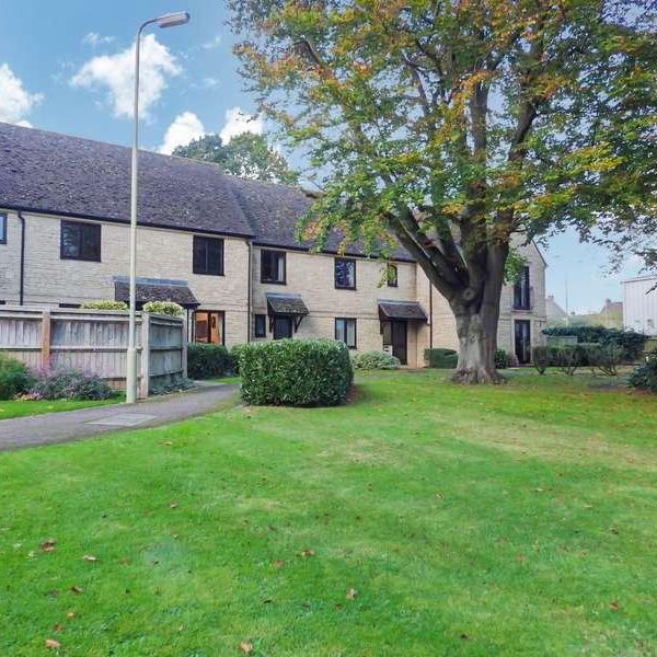 Beechgate, Witney, Oxfordshire, OX28 - Photo 1