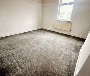 Canford Road - Photo 2