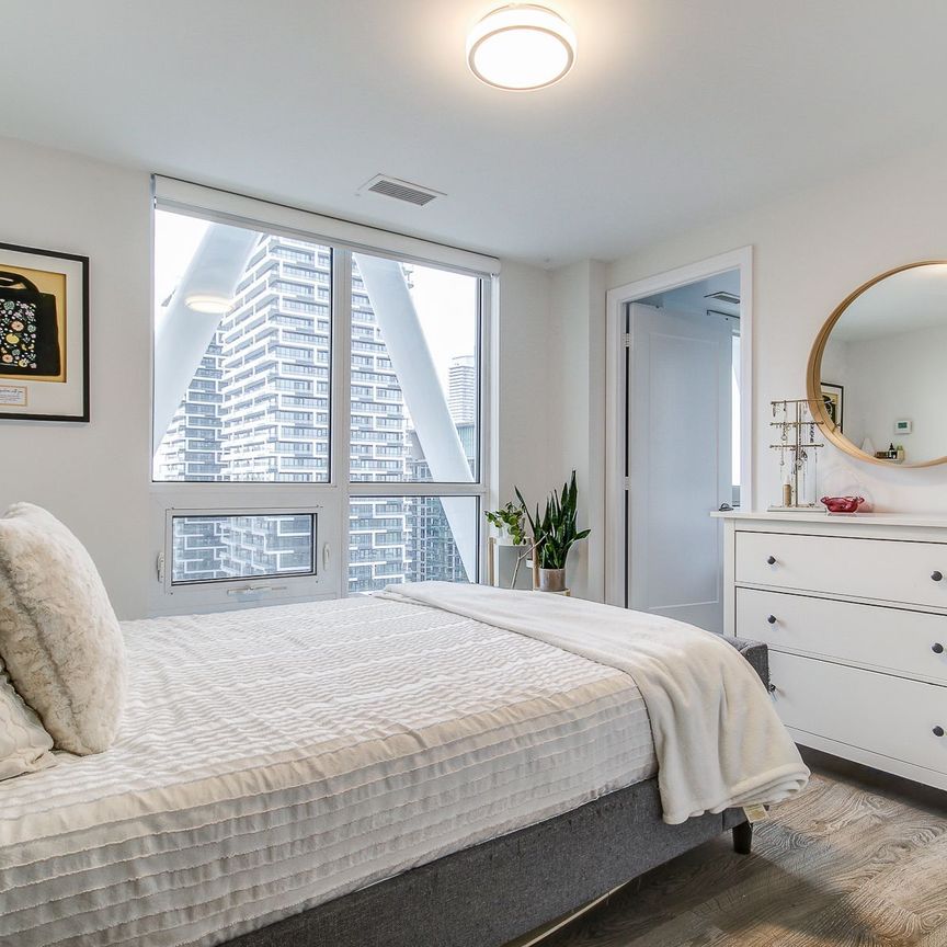 For Lease - 101 Erskine Avenue Unit# 2507, Toronto, Ontario - Photo 1