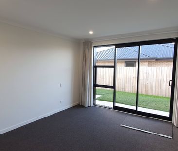 19 Petunia Drive, Wigram - Photo 3
