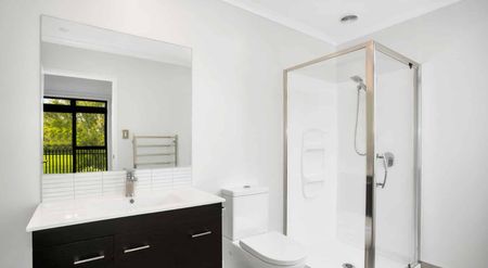 Brand new spacious townhouse in Karaka Lakes - Photo 4