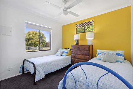 Charming Cottage in the heart of Trentham - Photo 2