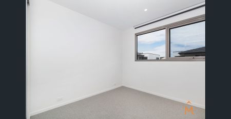 Perfection in Parkdale - Photo 4