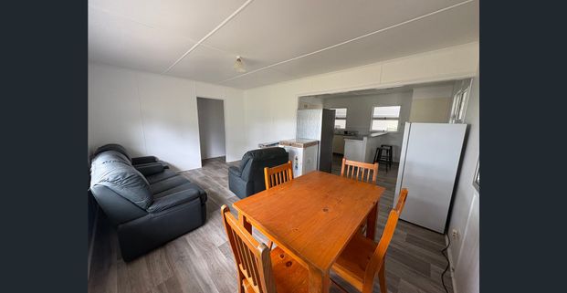 ROOMS FOR RENT - Perfect for contractors working in the area - Photo 1