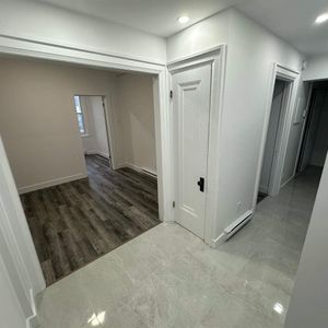 1 CH - 1 SDB - Montréal - $1,650 /mo - Photo 3