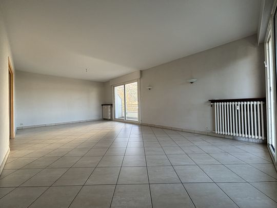 Location Appartement 3 pièces 89m² MEYLAN 38240 - Photo 1