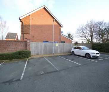 2 Bedroom Apartment To Let - Photo 2