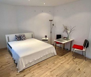 Ruhige Single-Whg im beliebten Charlottenburg! *möbliert* - Photo 1