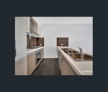 Stylish Double-Storey Living in a Prime Cranbourne Location! - Photo 2