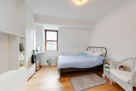 4 bedroom flat to rent - Photo 5