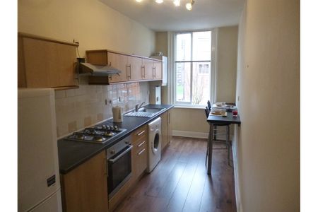 2 Bed Flat, Bromley High Street, E3 - Photo 4