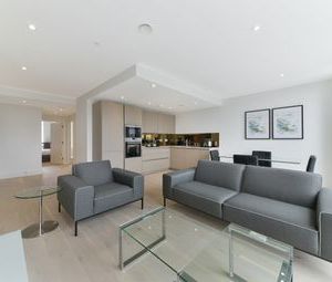 2 Bedrooms Flat to rent in Claremont House, London Square, Canada Water SE16 | £ 480 - Photo 1