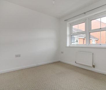 3 bedroom House To Let - Photo 3