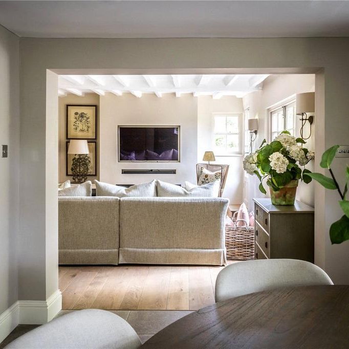 6 bedroom detached house to rent - Photo 1