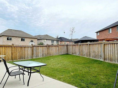For Lease - 442 Sunny Meadow Boulevard, Brampton, Ontario - Photo 5