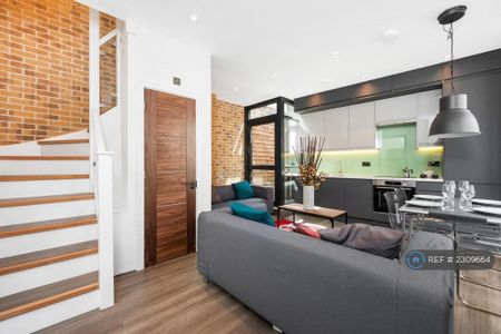 2 bedroom semi-detached house to rent - Photo 3