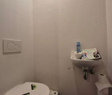 Appartement met 2 slpk en autostandplaats - Photo 1