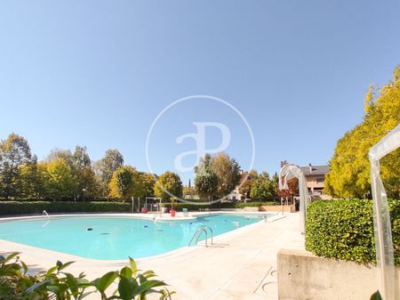 Flat for rent in Valdebebas - Valdefuentes (Hortaleza) - Photo 4