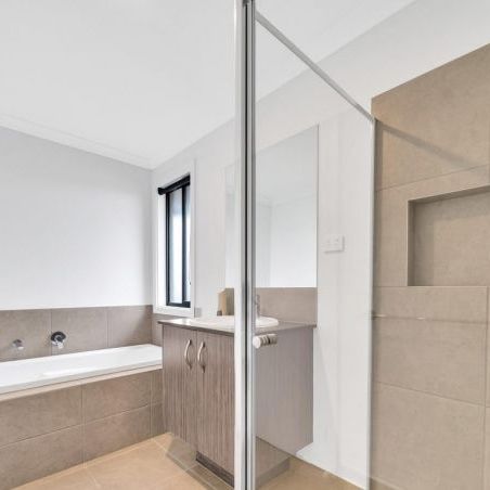Double Storey Delight! - Photo 1