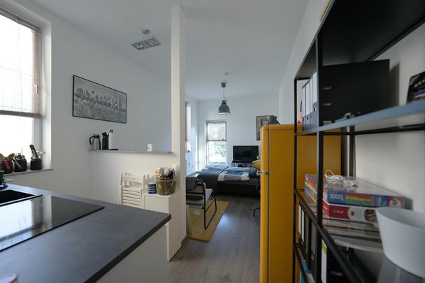 Wohnen im Altbau: Zauberhaftes Apartment für Studenten - Photo 1