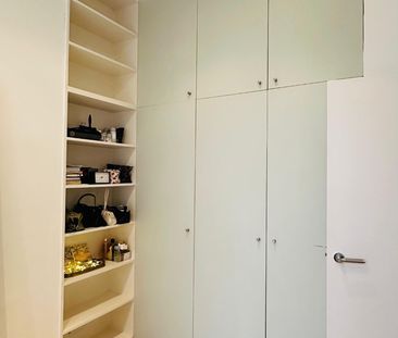 2 Bed Flat, St. Stephens Avenue, W12 - Photo 1