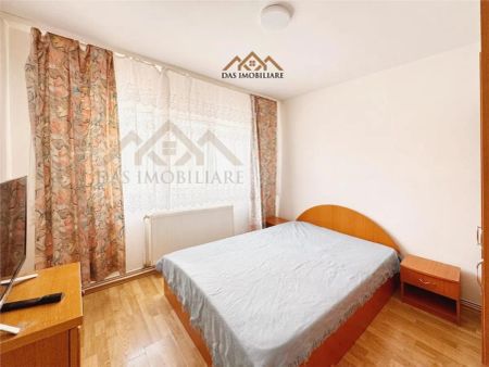 Apartament 2 camere decomandat, etaj intermediar, str. Dobrogei - Fotografie 4