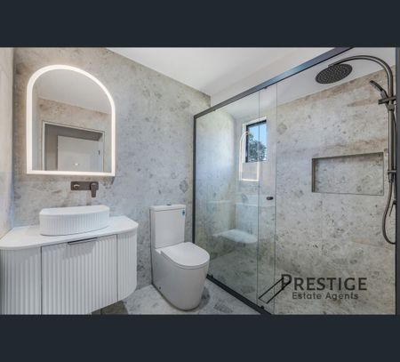6 Muscat Place, Eschol Park, NSW 2558 - Photo 2