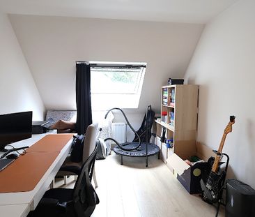 Ruime pastoriewoning met 4 slaapkamers en tuin - Photo 3