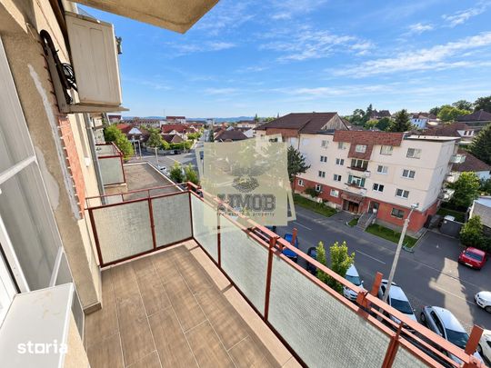 Apartament Pet Friendly | 4 camere | 84mp | 2 bai | 2 balcoane | Stran - Photo 1