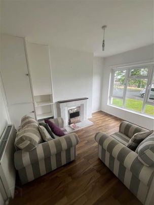 32 Skipperstone Avenue, Bangor, BT19 7HT - Photo 1