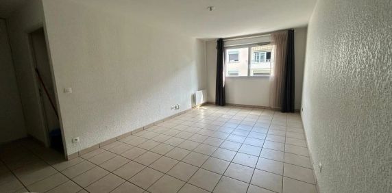 Appartement à louer 2 pièces 45m² - Photo 2