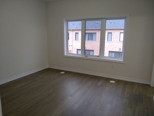 For Lease - 29 George Peach Avenue, Markham, Ontario - Photo 1