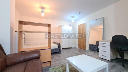 1 bedroom flat to rent - Photo 3