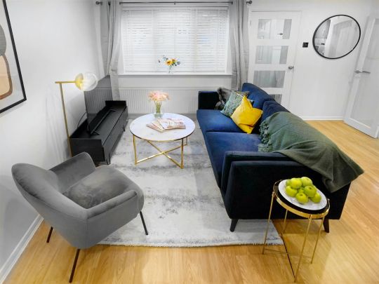 2 Bed, House - Photo 1